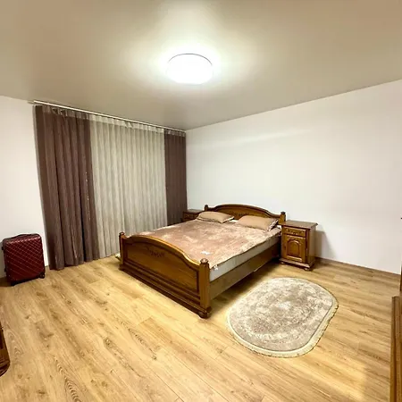 Carpatian Apartamento Lviv